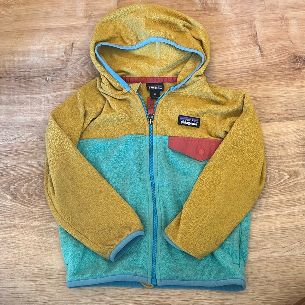 Patagonia sweater